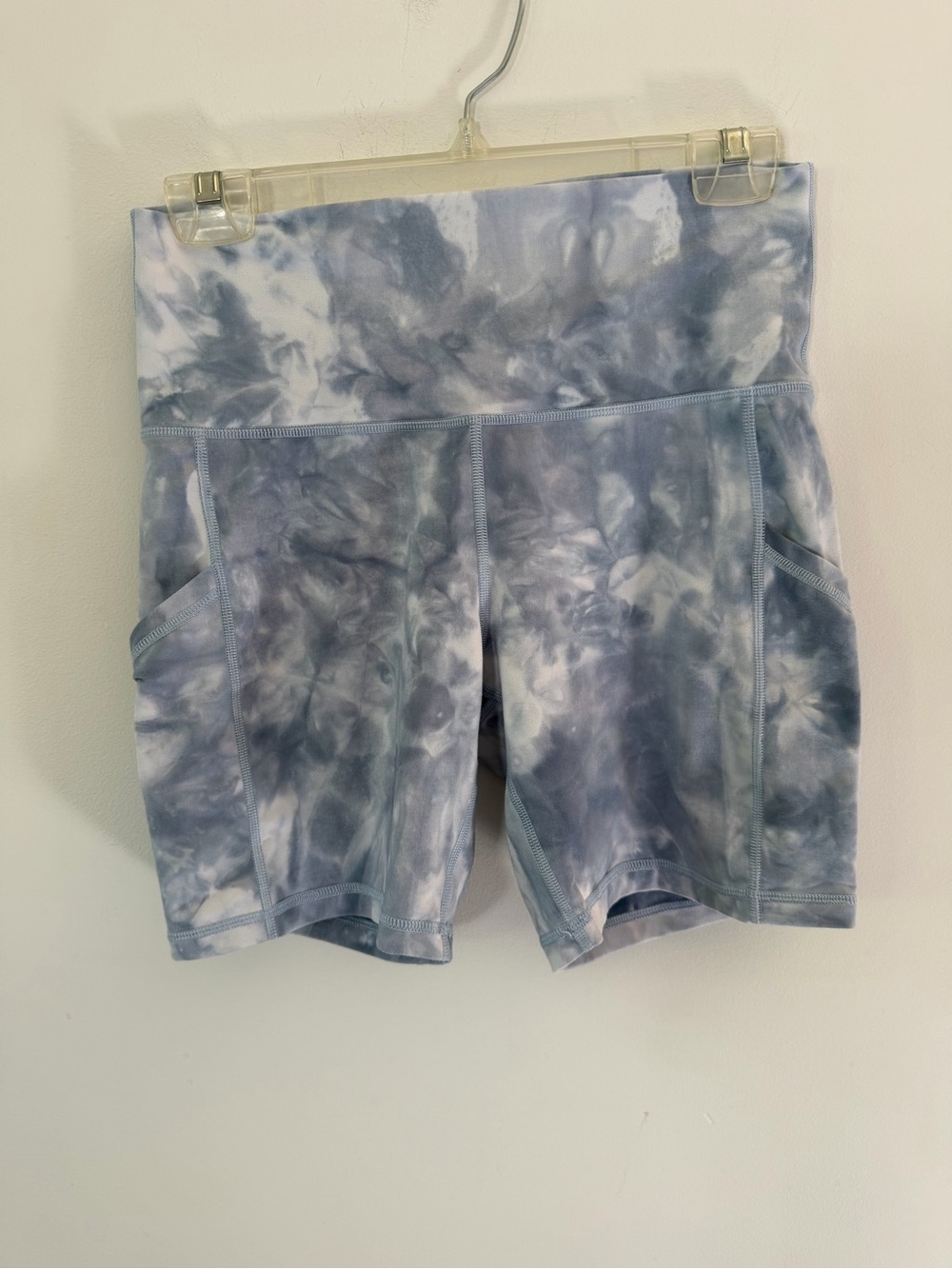 aerie Tie-Dye High-Rise Athletic Shorts - Blue/white large